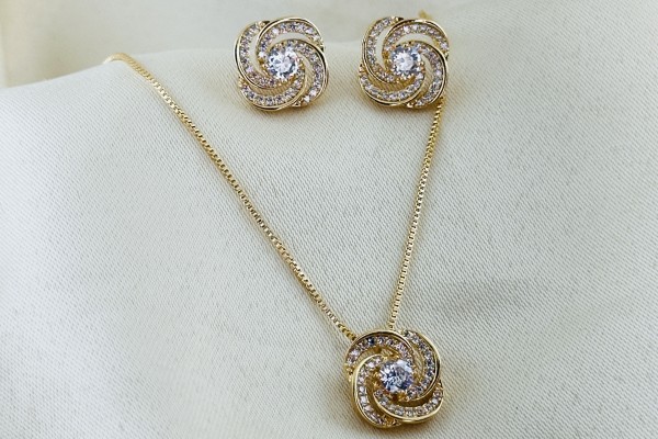 CONJUNTO FINE SEMIJOIAS