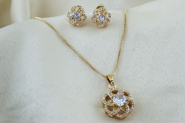 CONJUNTO FINE SEMIJOIAS