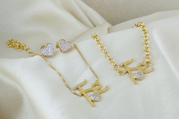 CONJUNTO C/ PULSEIRA FINE SEMIJOIAS