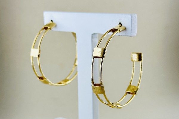 ARGOLA BANHO DOURADO