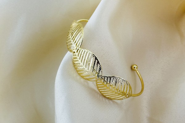 BRACELETE BANHO DOURADO